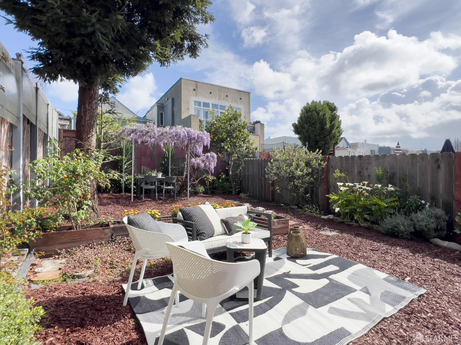 1470 Van Dyke Avenue