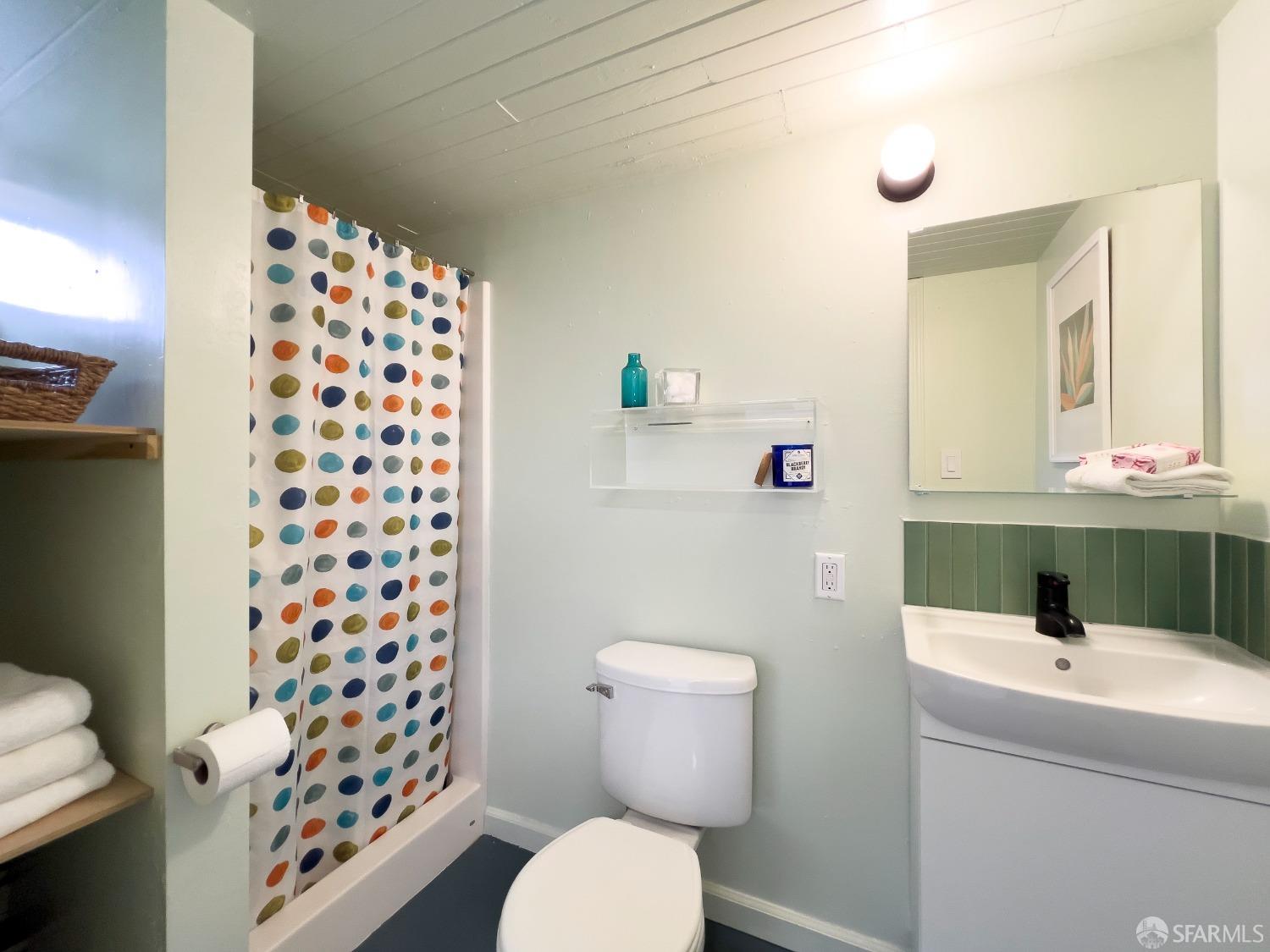 1470 Van Dyke Avenue