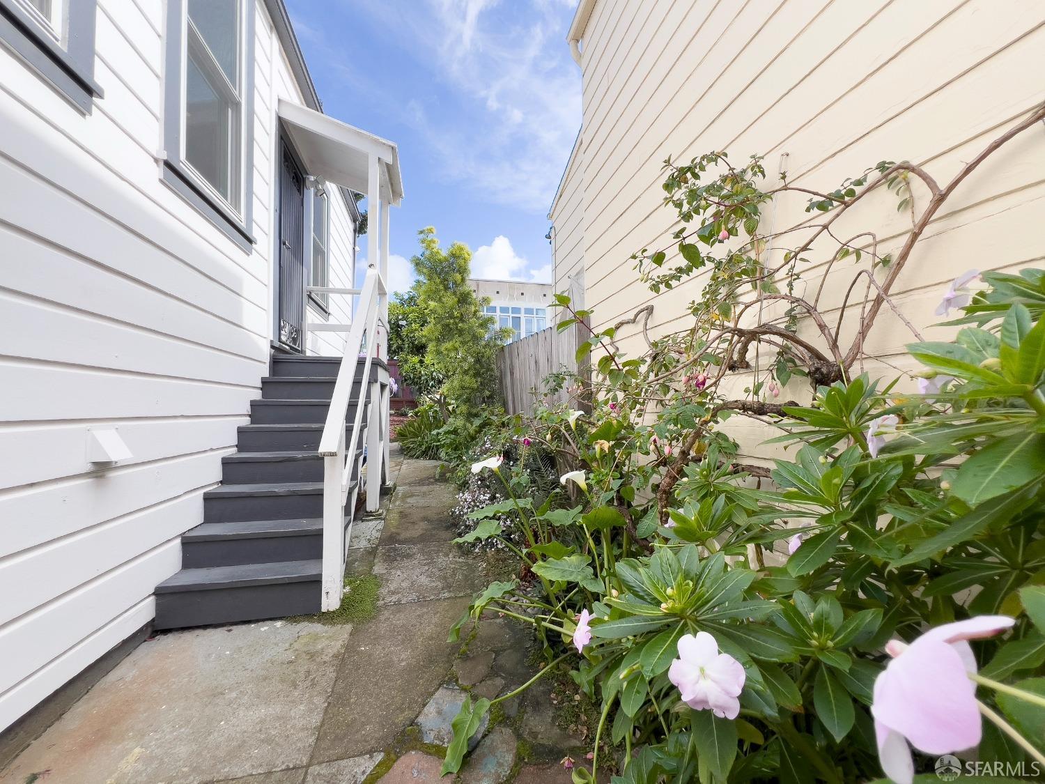 1470 Van Dyke Avenue