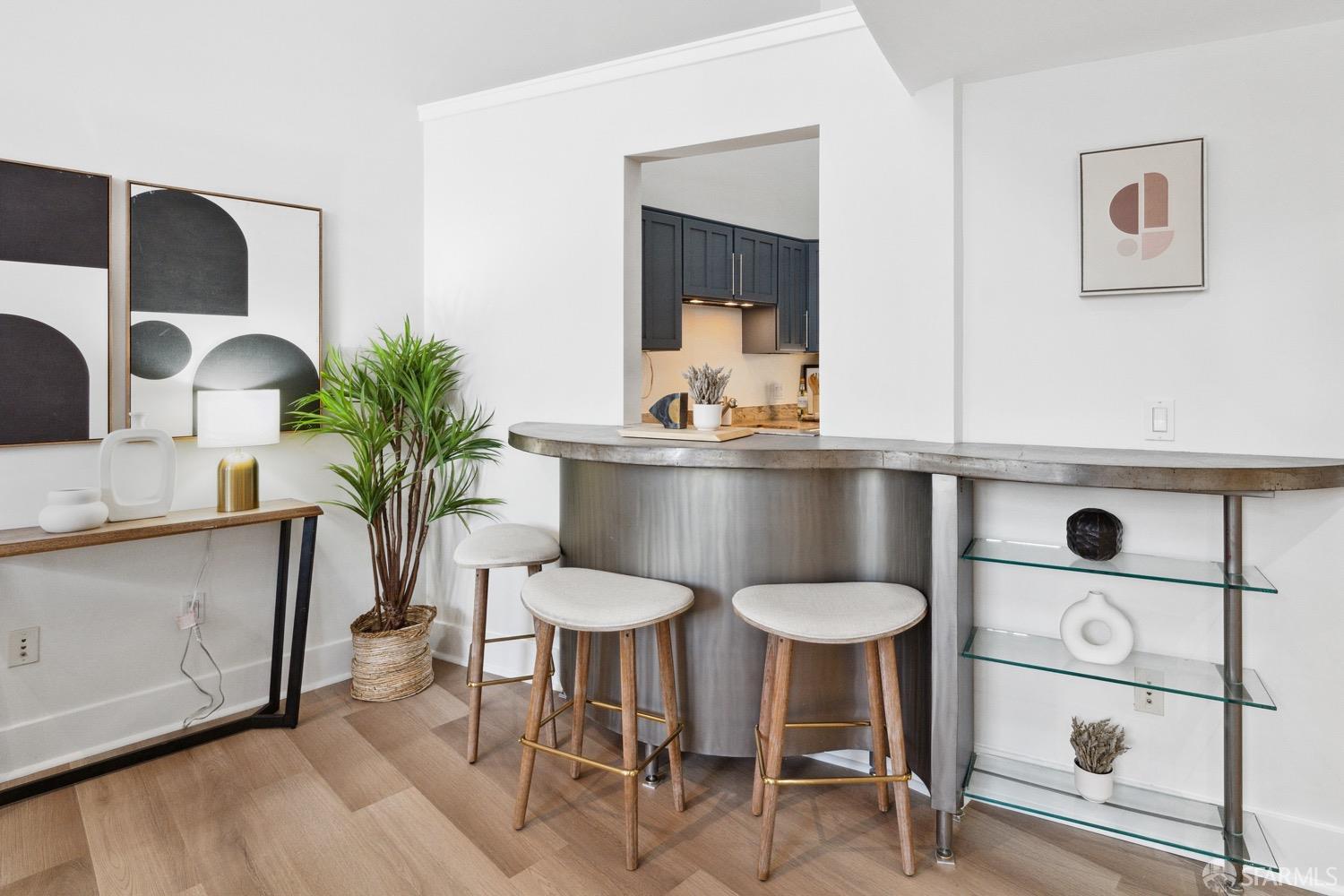 415 Bryant Street # 2