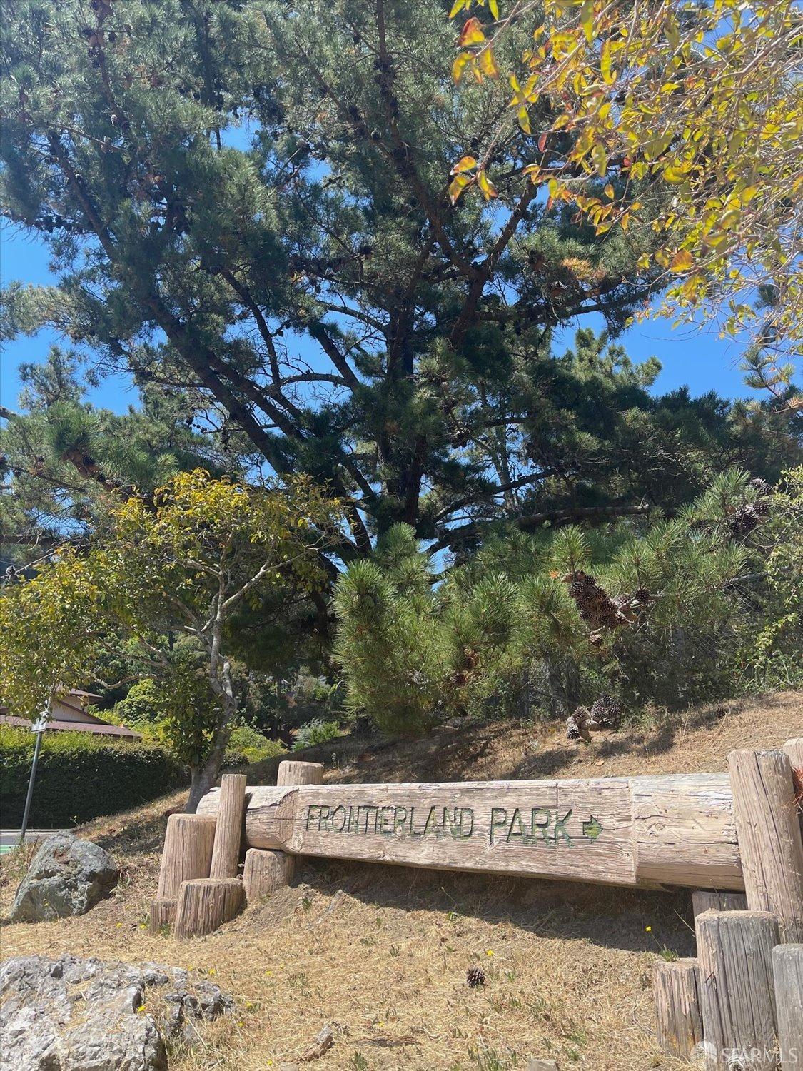 1146 Terra Nova Boulevard