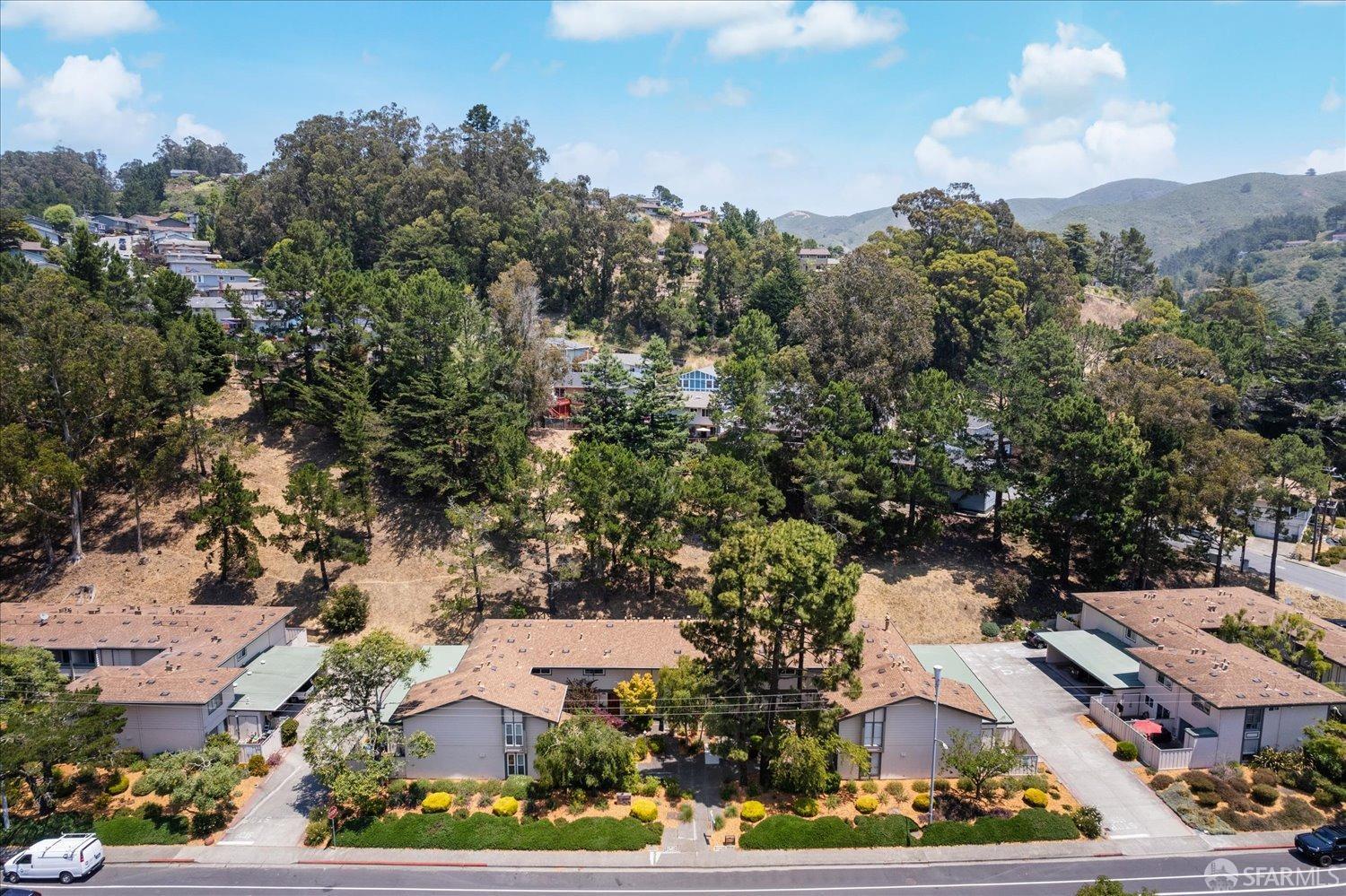 1146 Terra Nova Boulevard