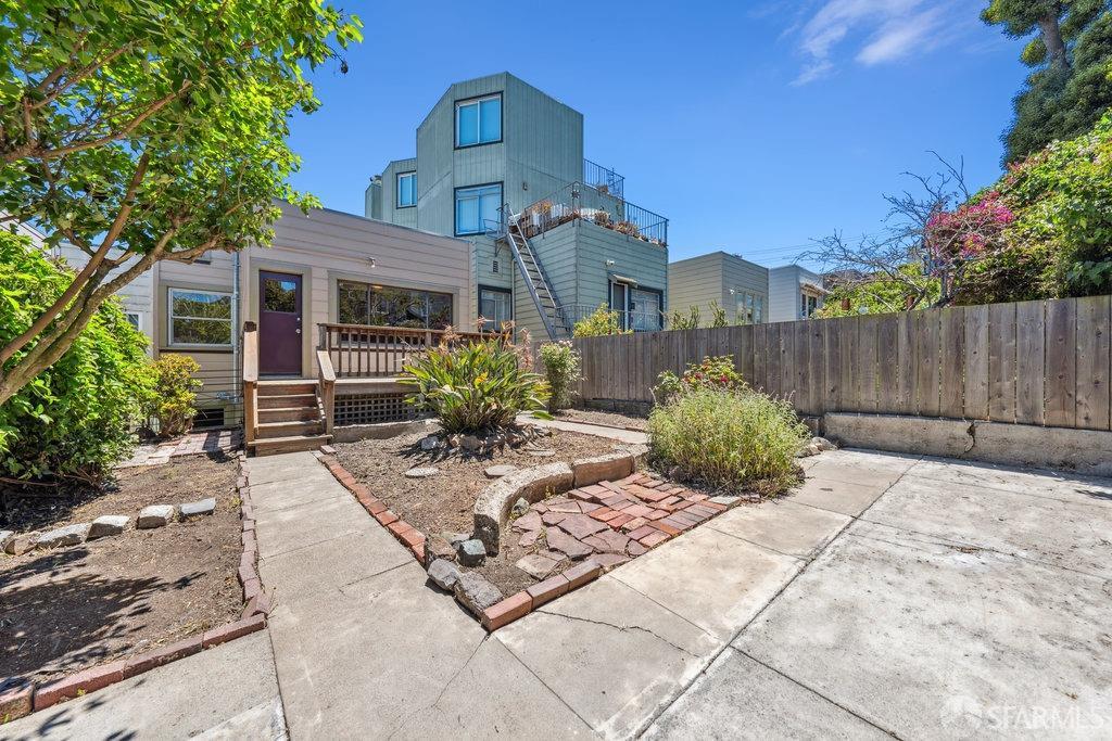 444 San Bruno Avenue