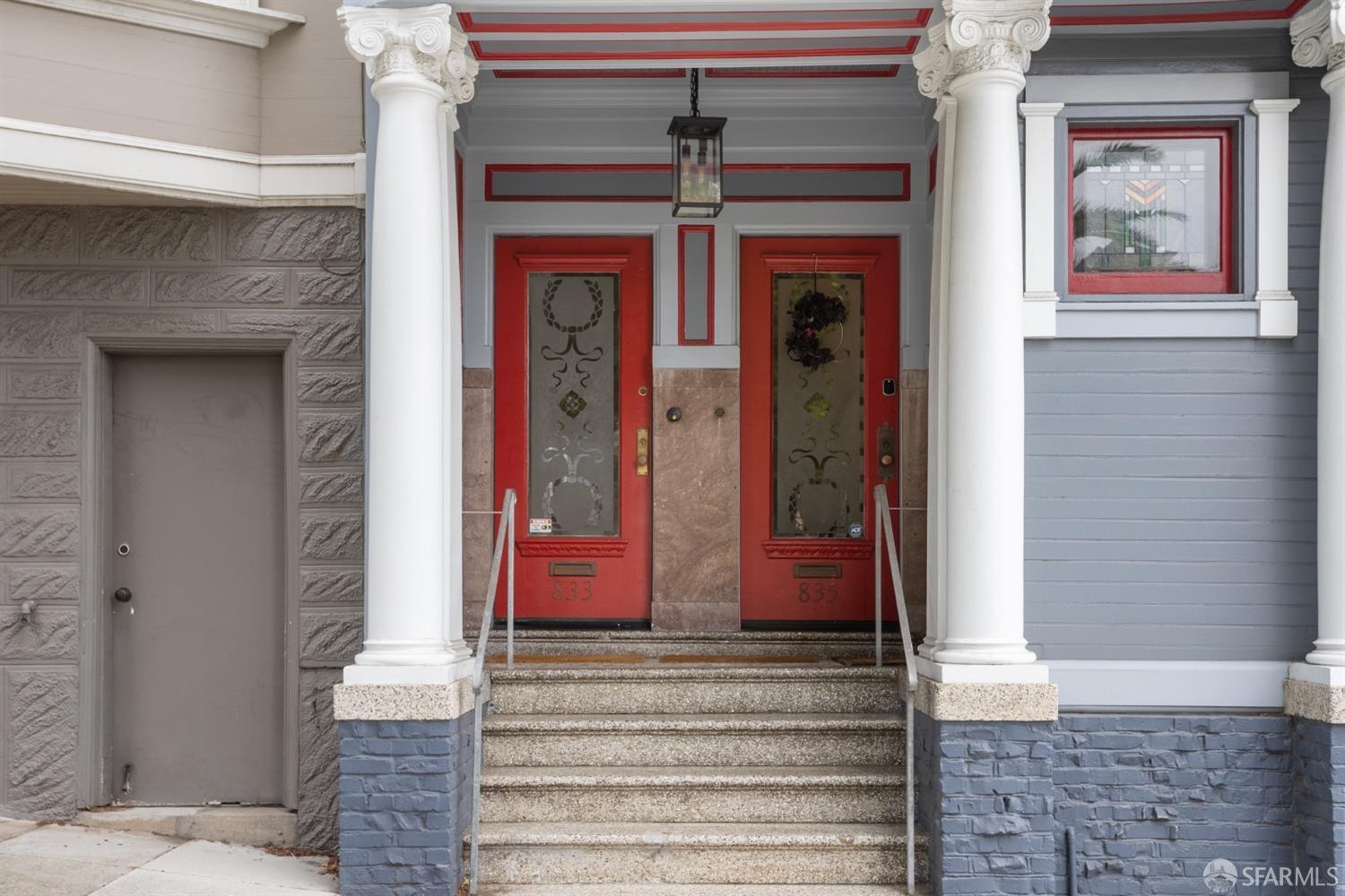 833 Dolores Street
