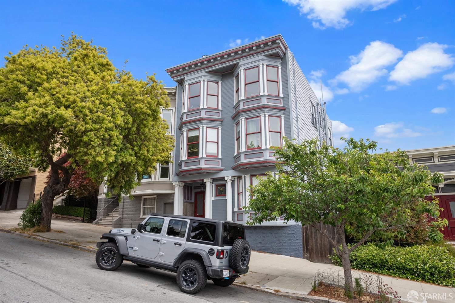 833 Dolores Street