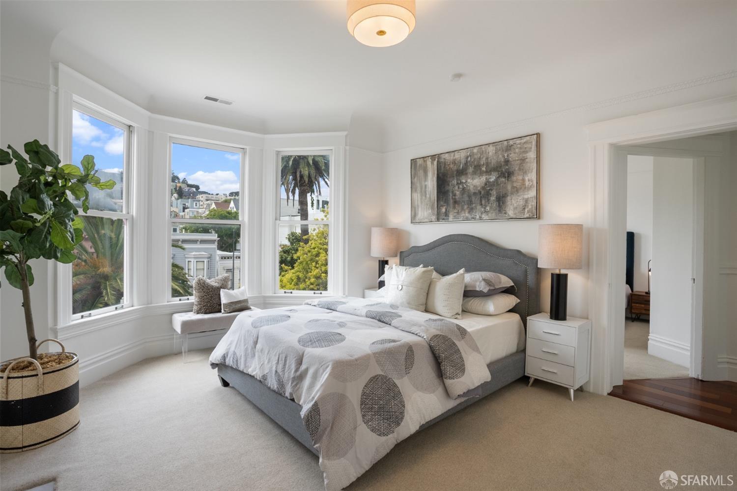 833 Dolores Street