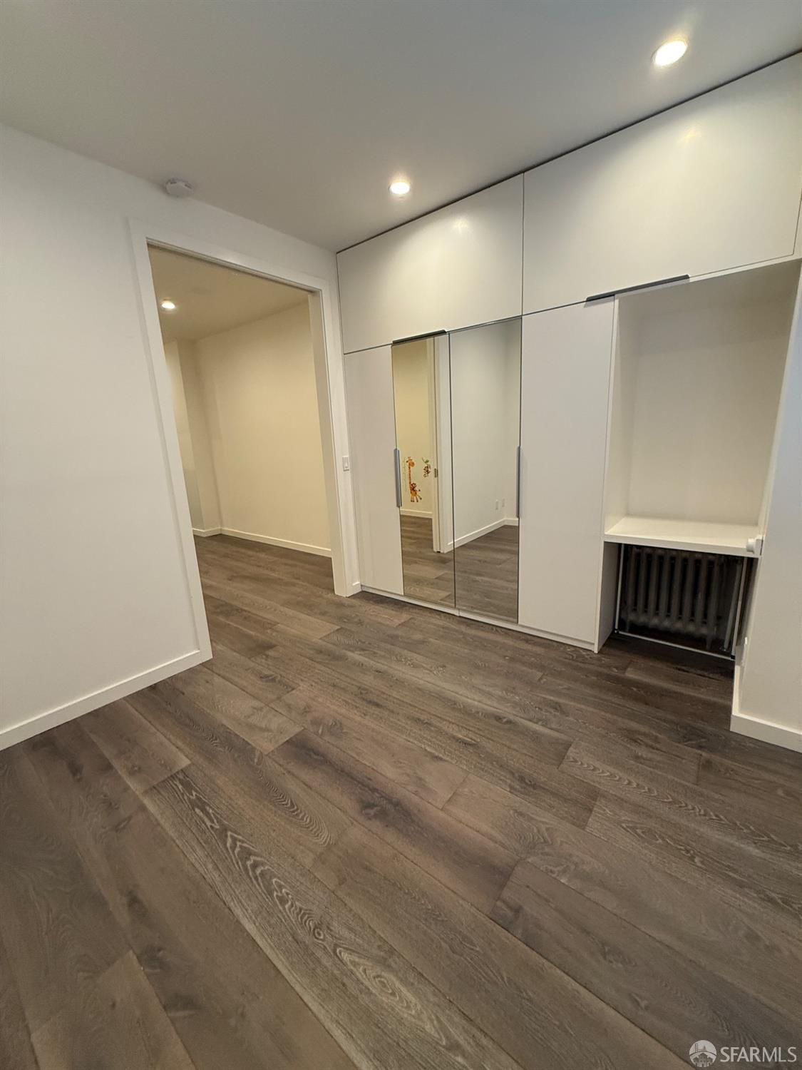 1201 California Street # 207