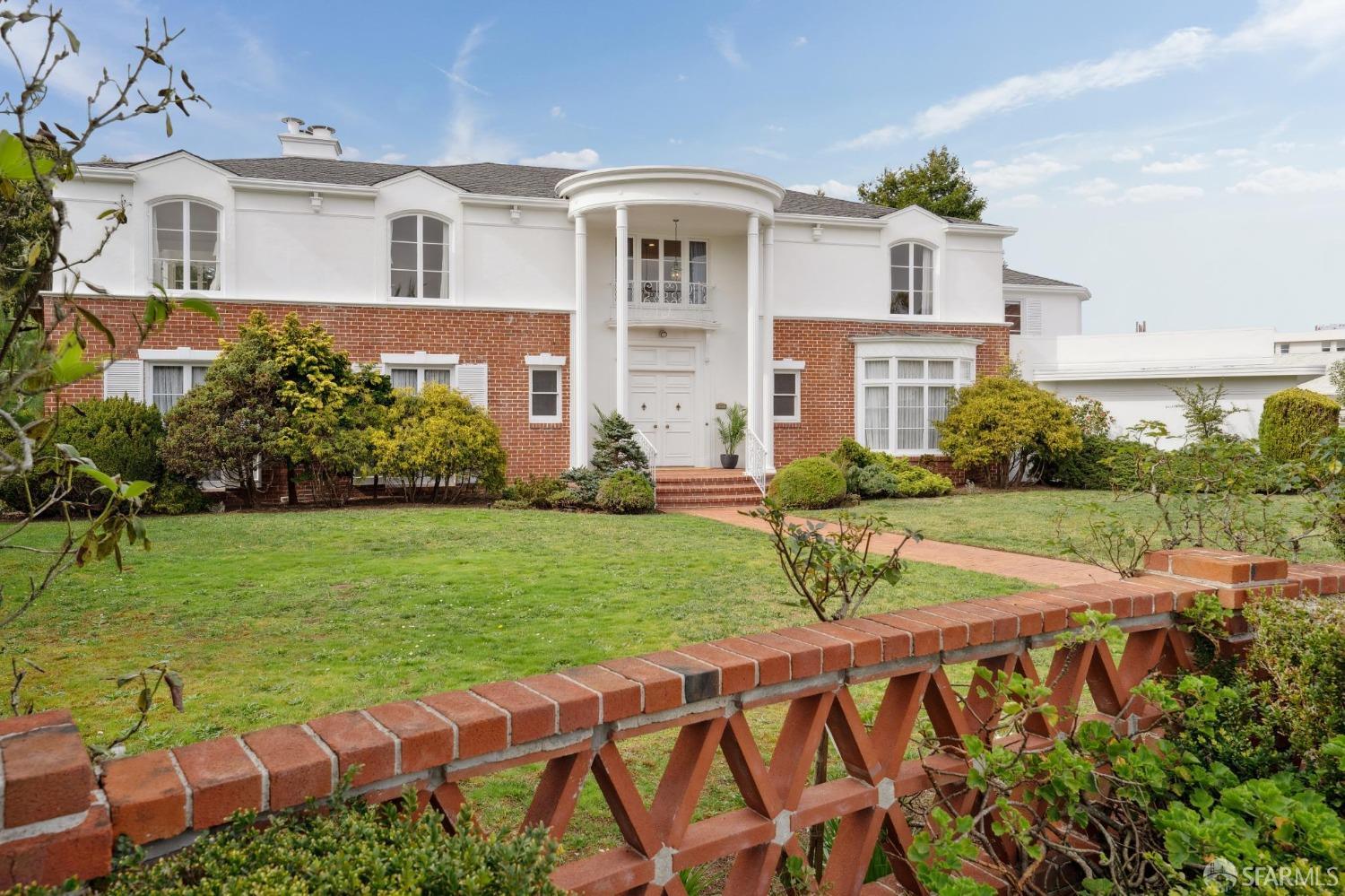 100 Stonecrest Drive