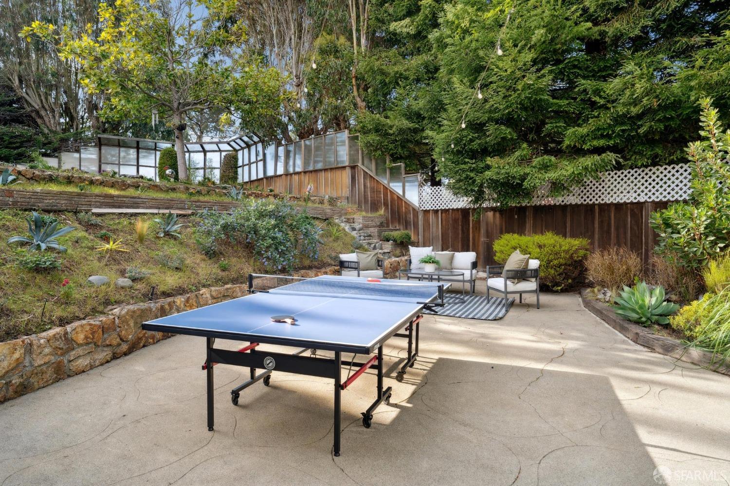 100 Stonecrest Drive