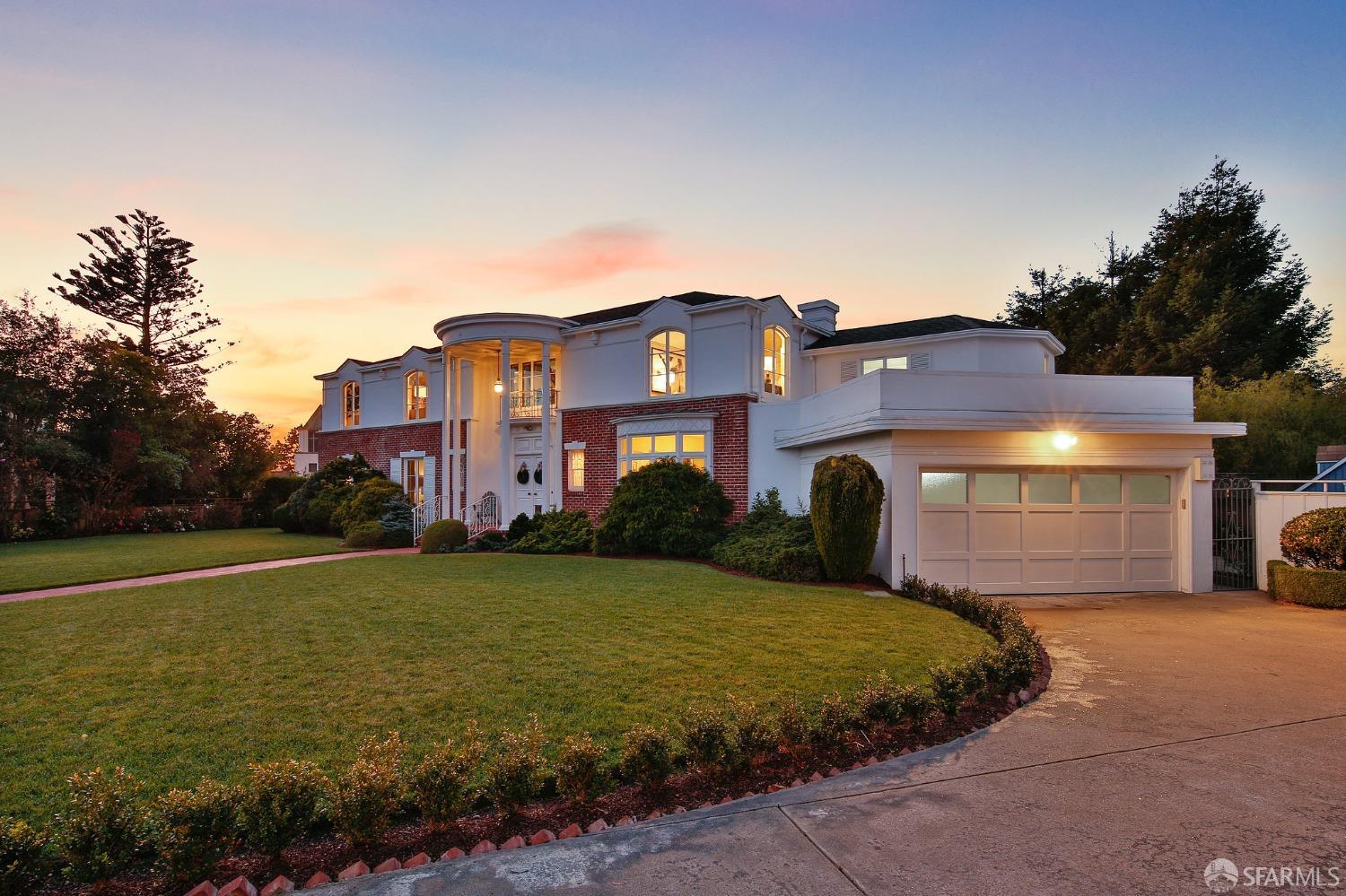 100 Stonecrest Drive
