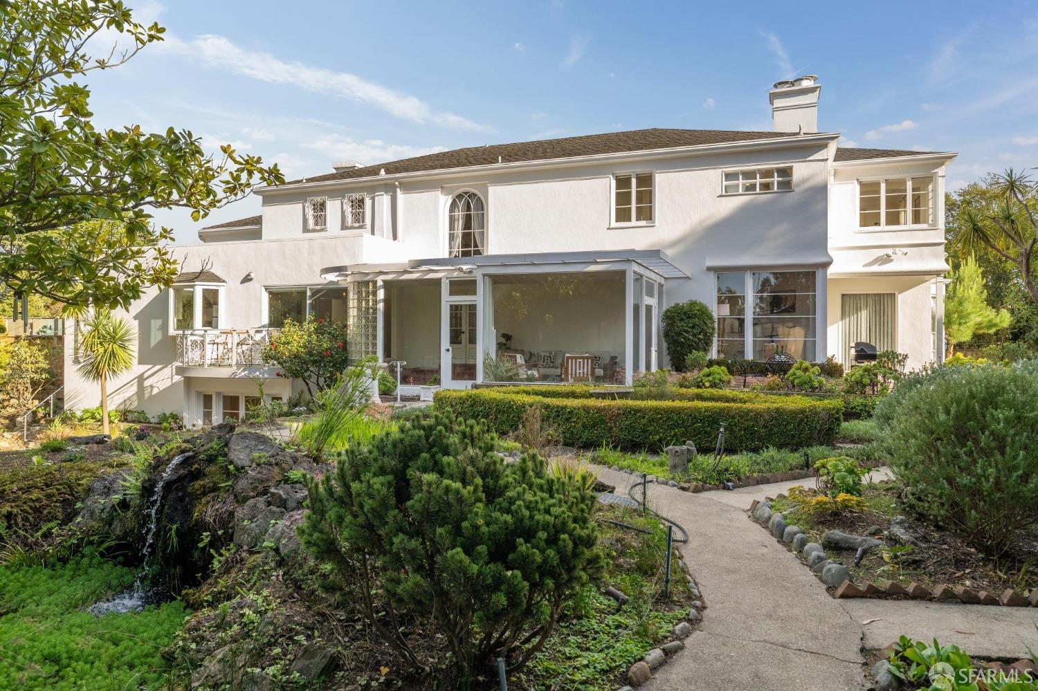 100 Stonecrest Drive