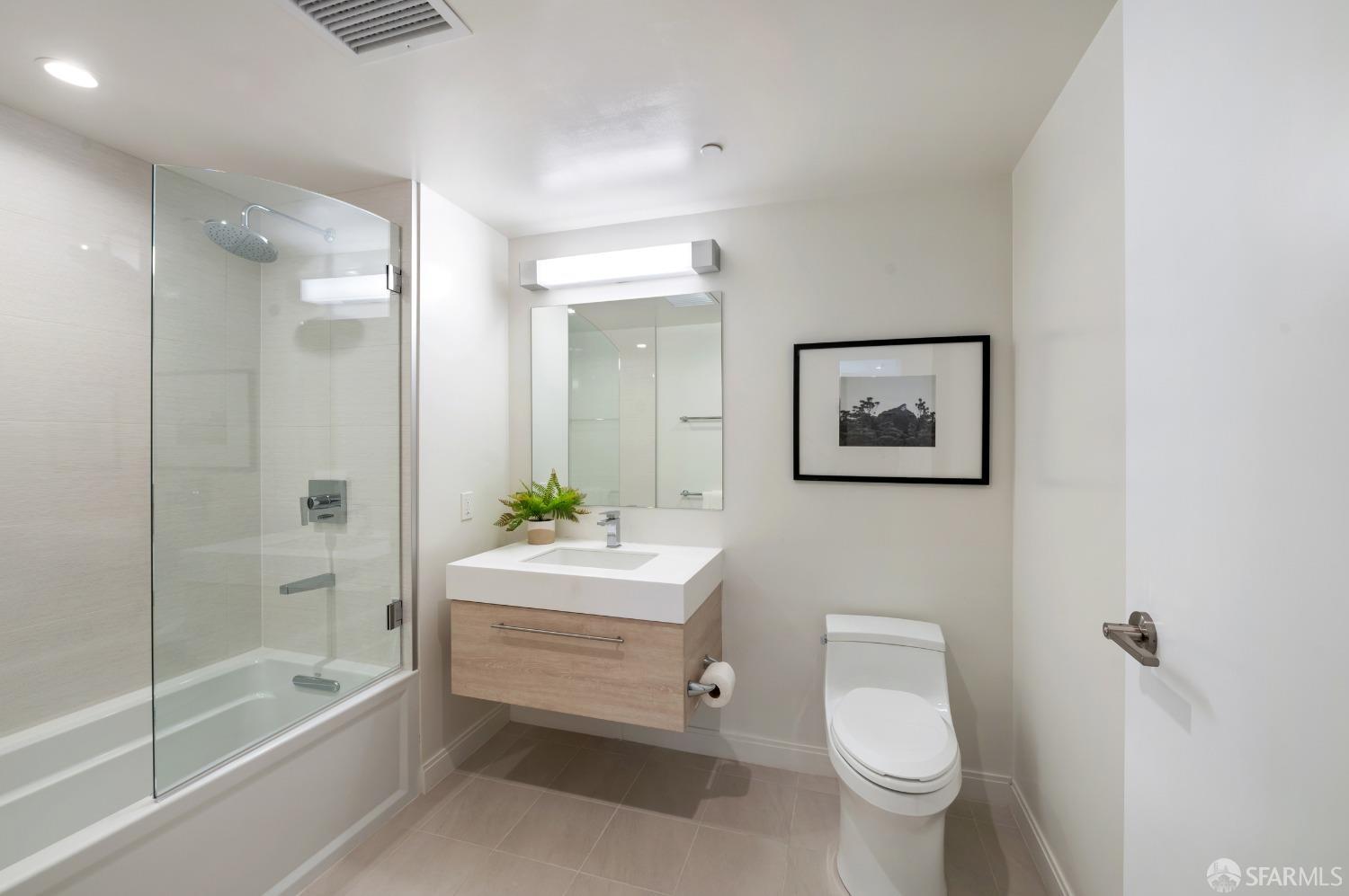 555 Fulton Street # 102