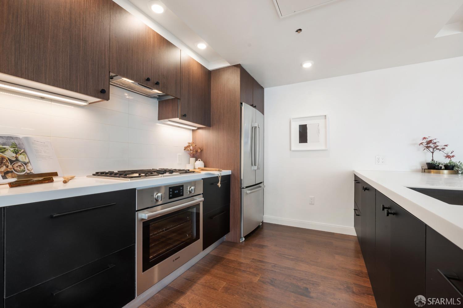 555 Fulton Street # 102