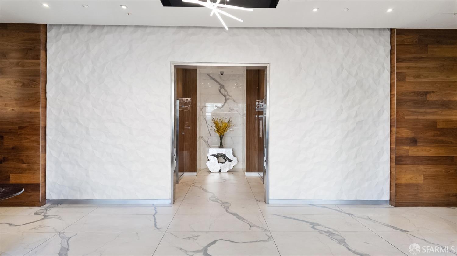 555 Fulton Street # 102