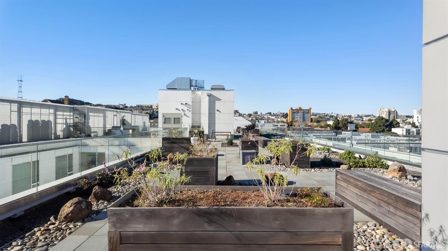 555 Fulton Street # 102