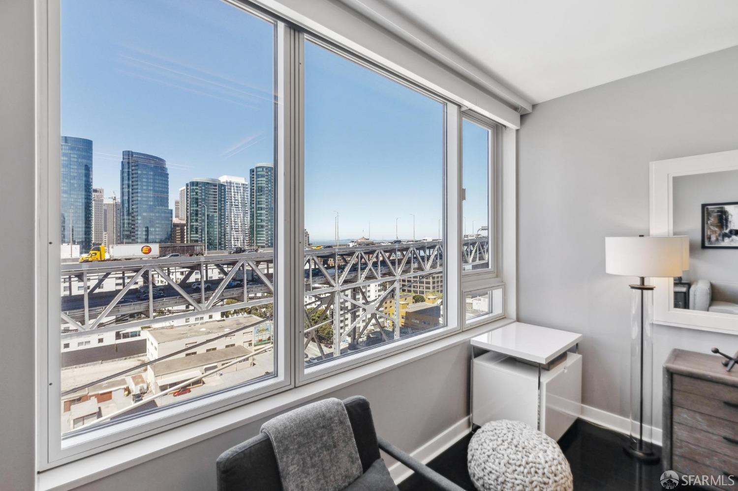 501 Beale Street # 18E