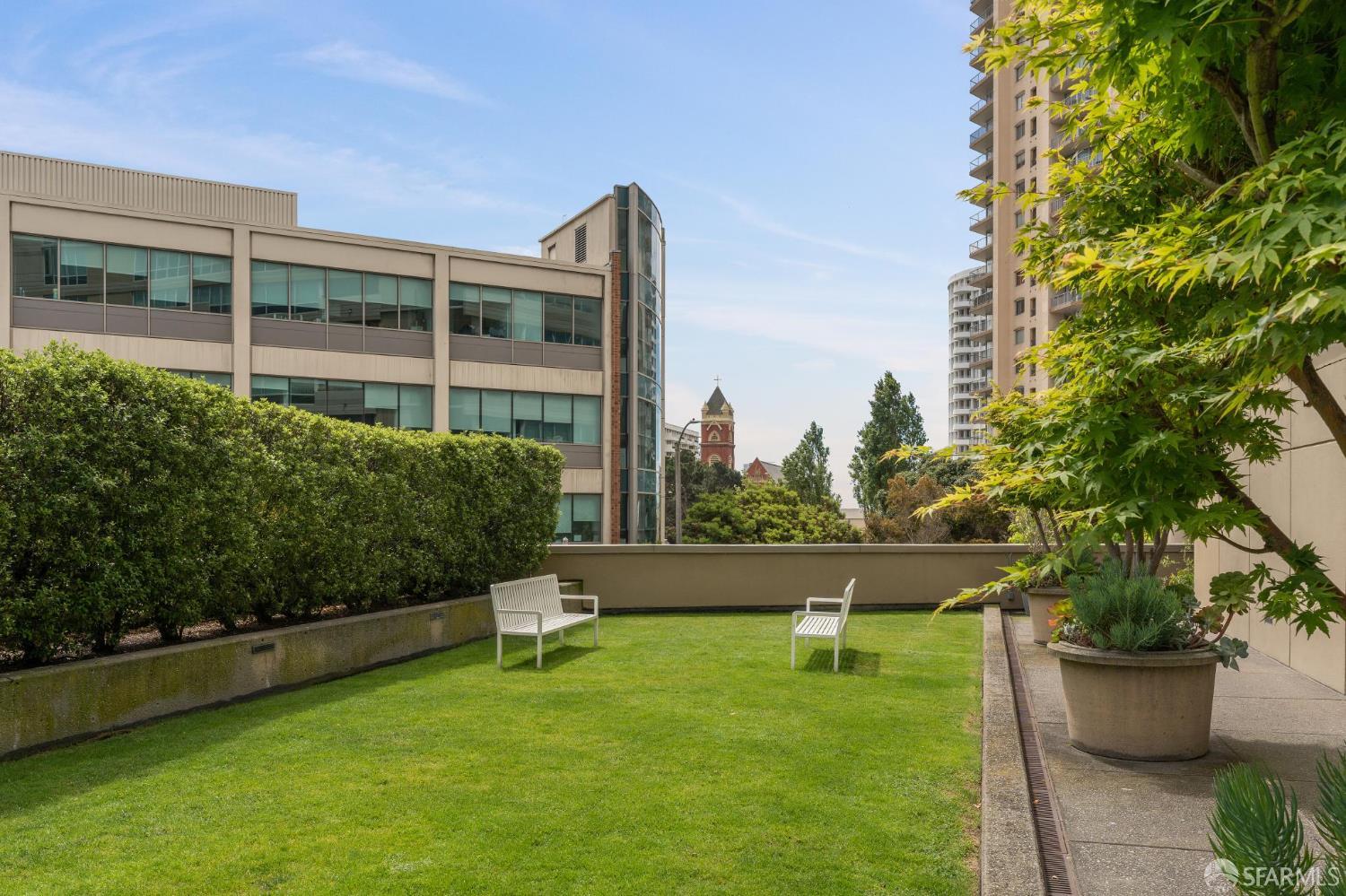 1388 Gough Street # 1001