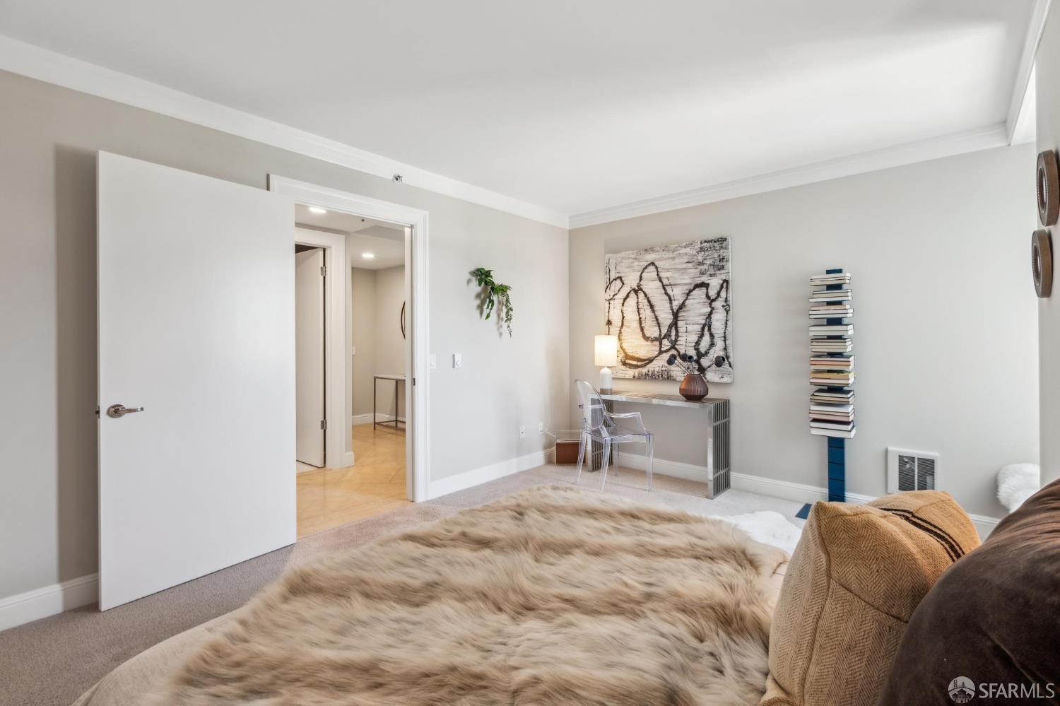 1388 Gough Street # 1001