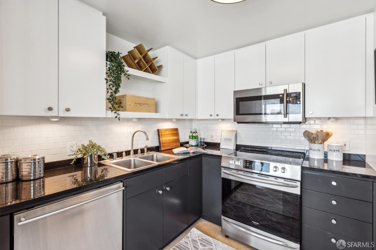 1388 Gough Street # 1001