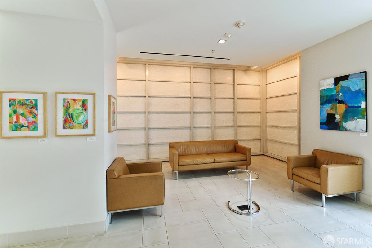 501 Beale Street # 19B