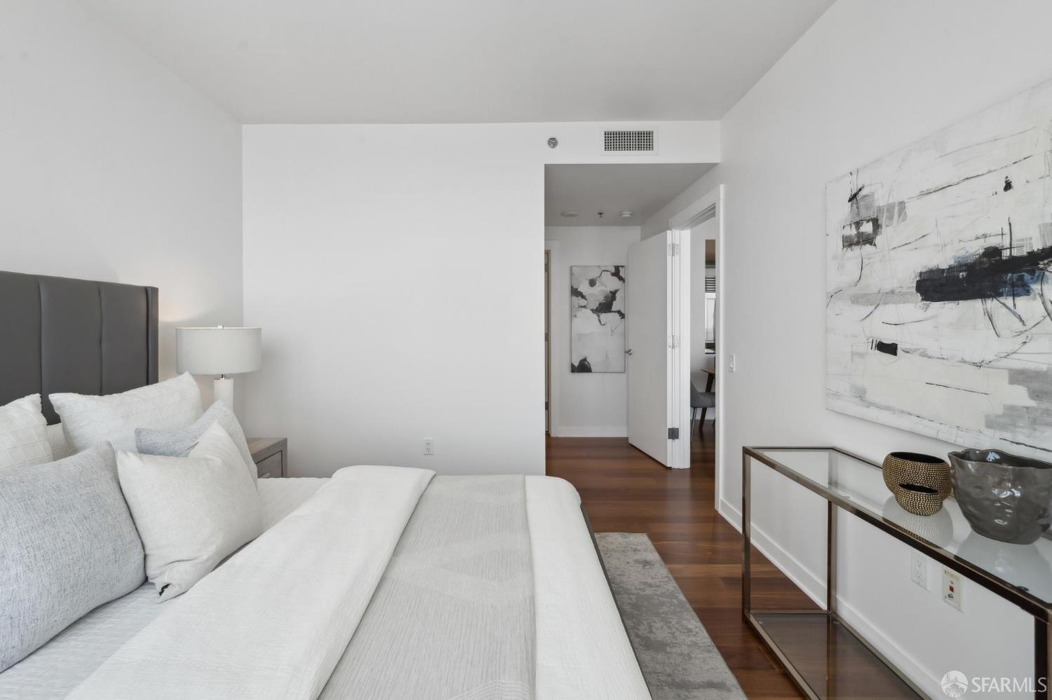 501 Beale Street # 19B