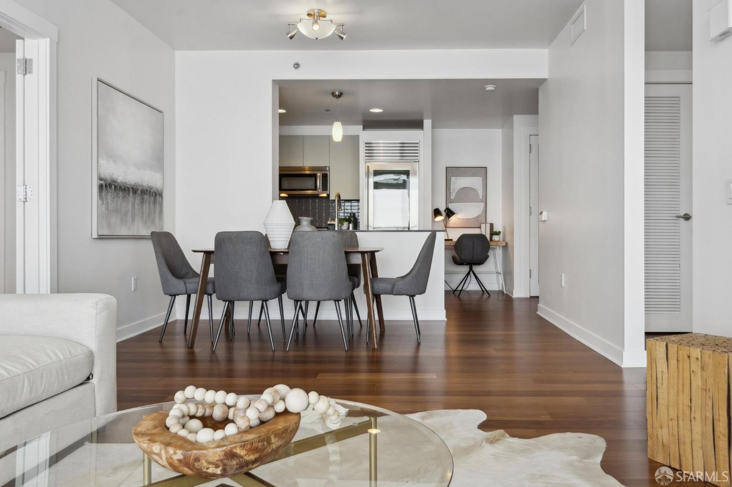 501 Beale Street # 19B
