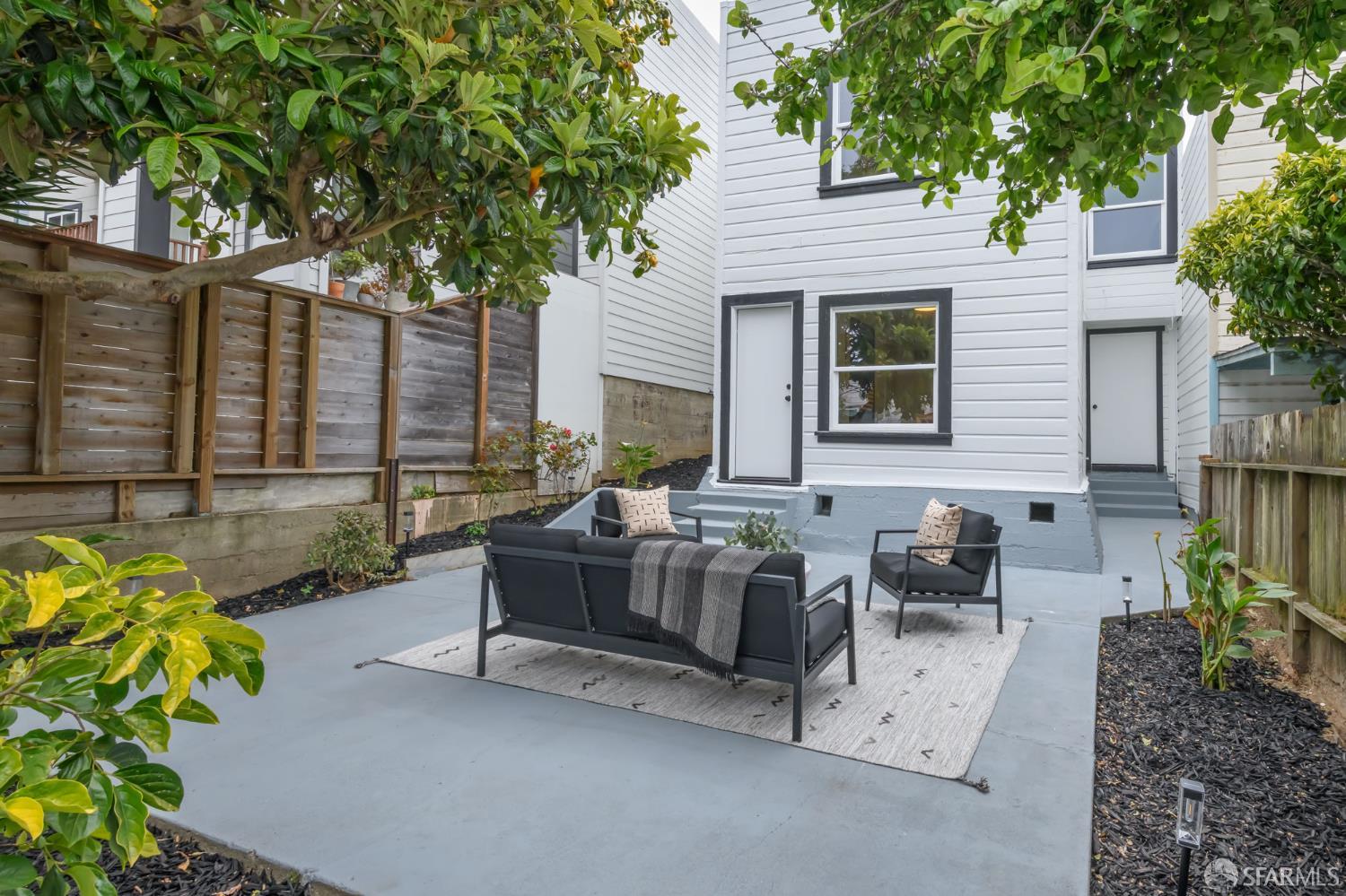 4074 Folsom Street