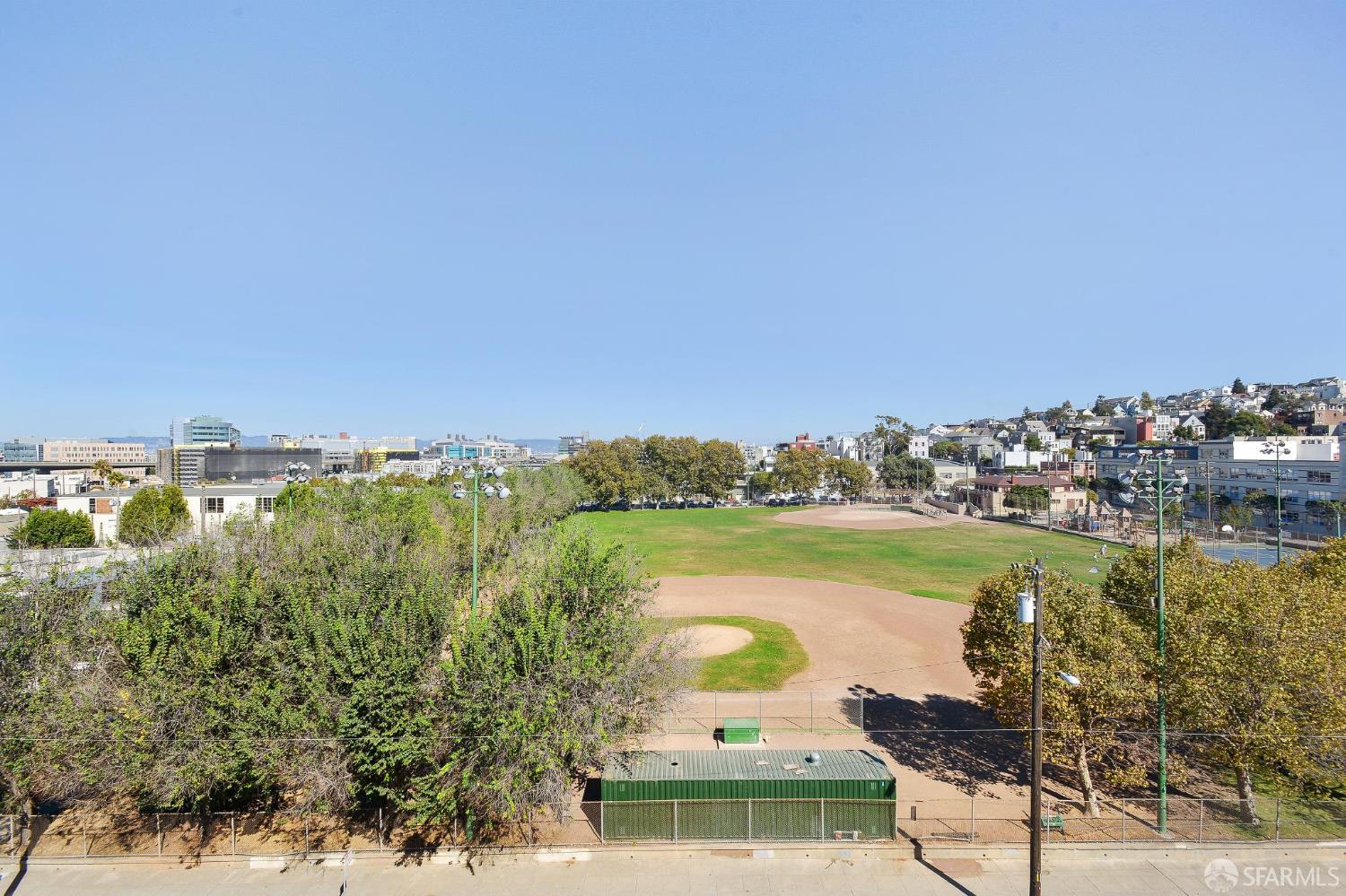 310 Carolina Street # 402