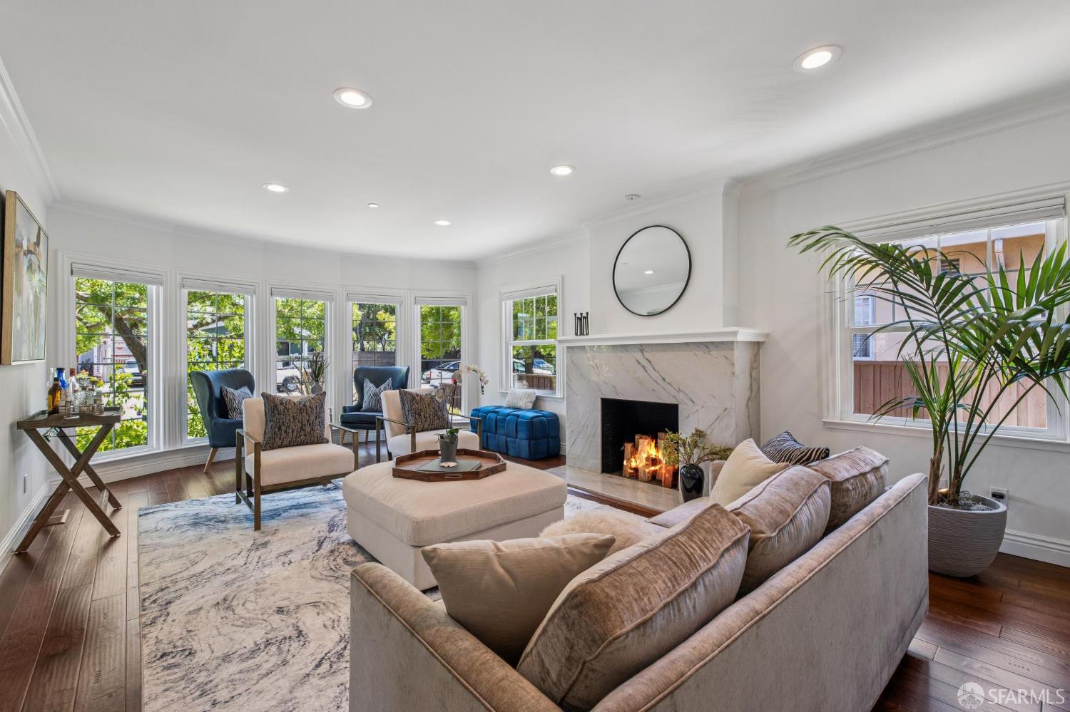 29 16th Avenue