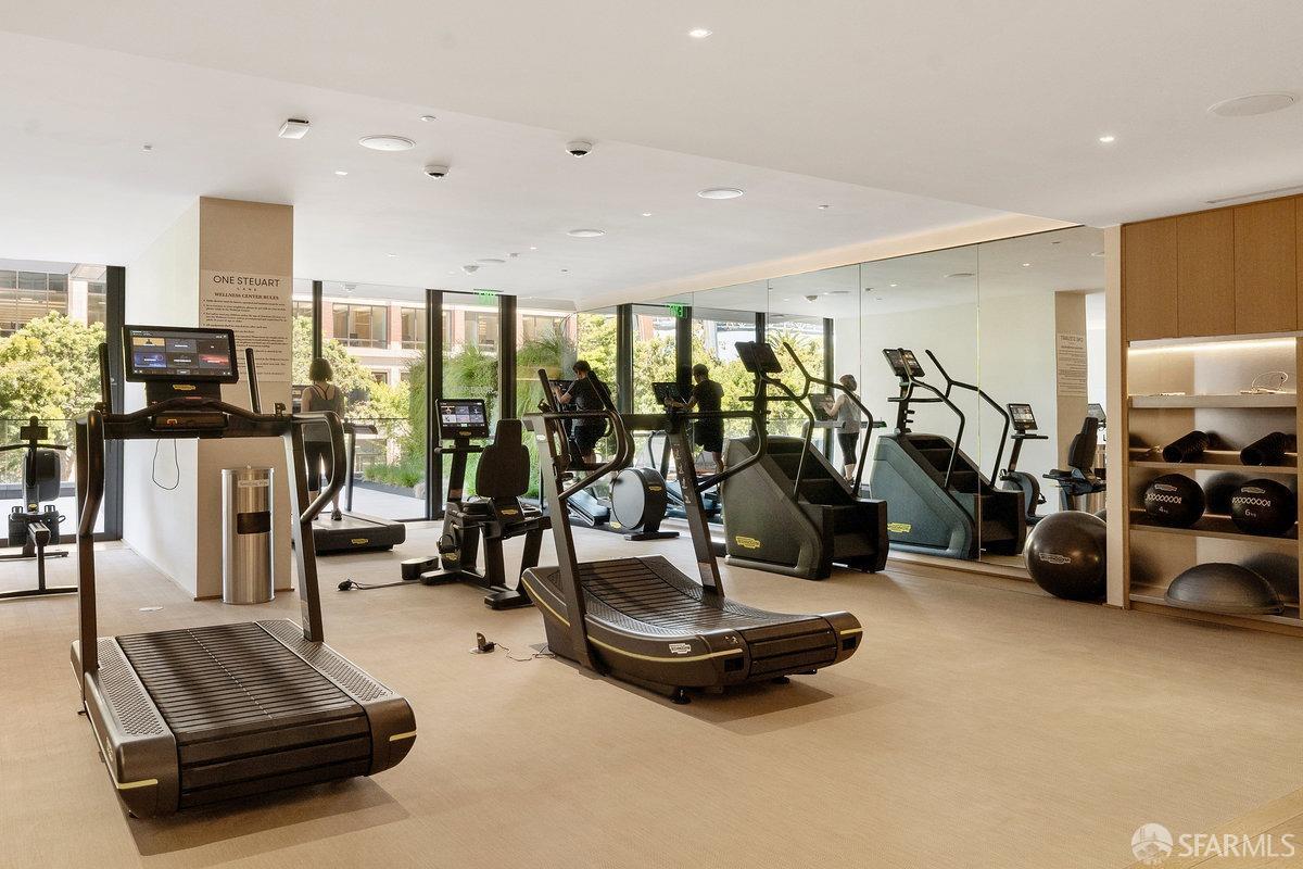 1 Steuart Lane # 1502