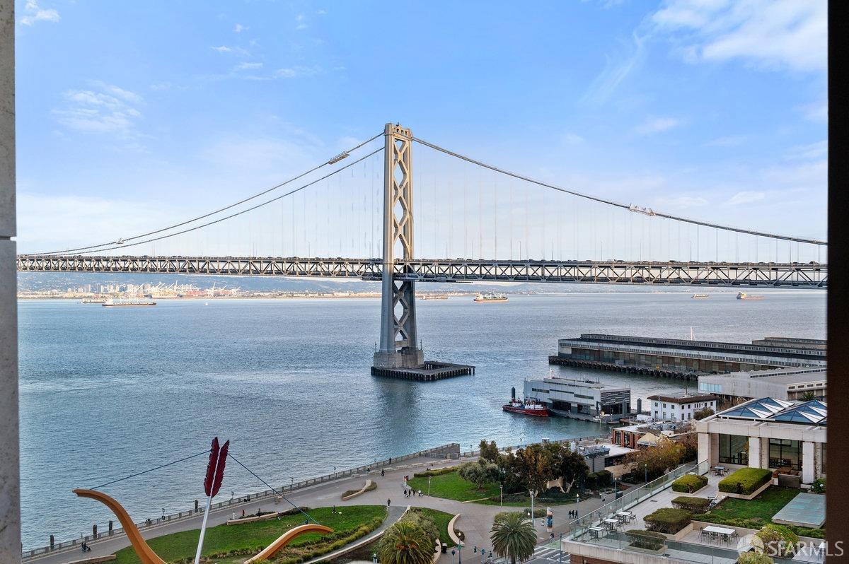 1 Steuart Lane # 1502