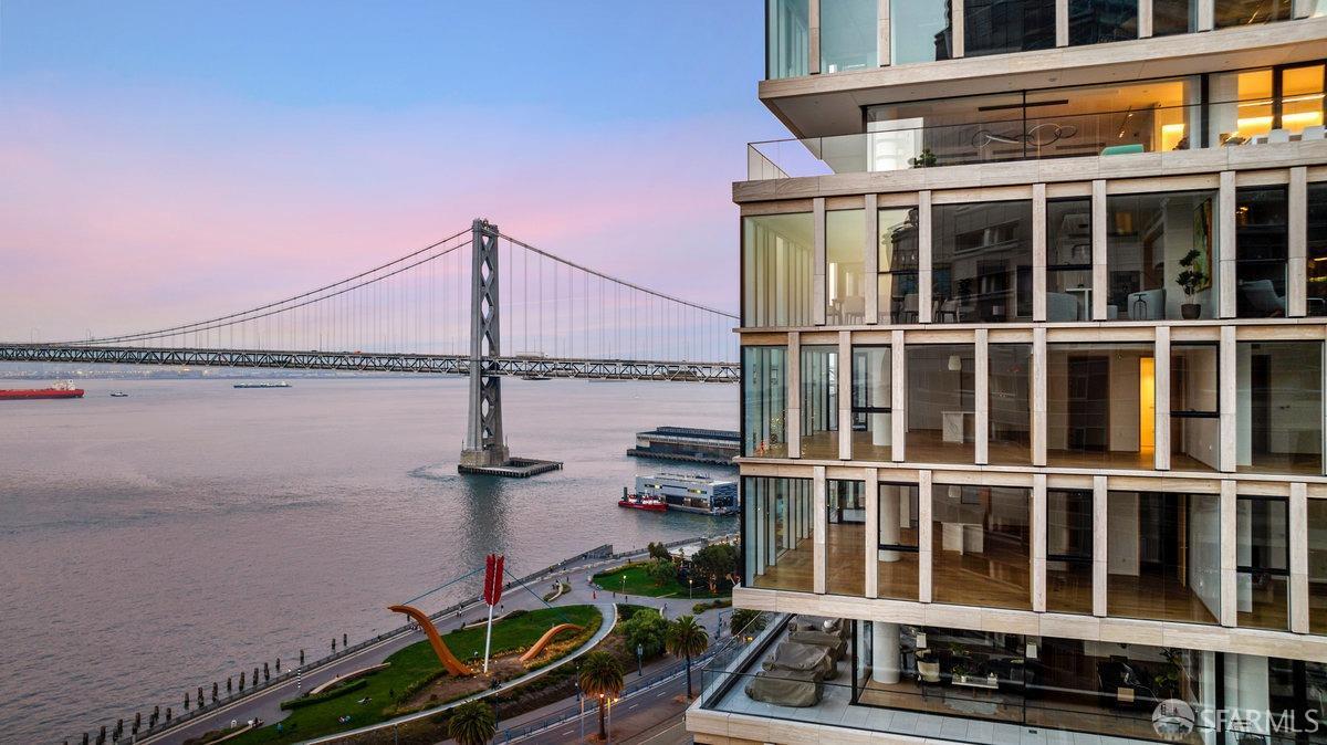 1 Steuart Lane # 1502