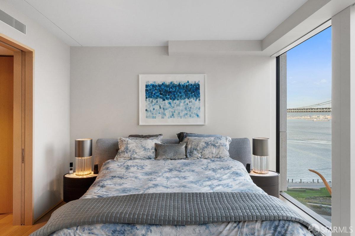 1 Steuart Lane # 1502