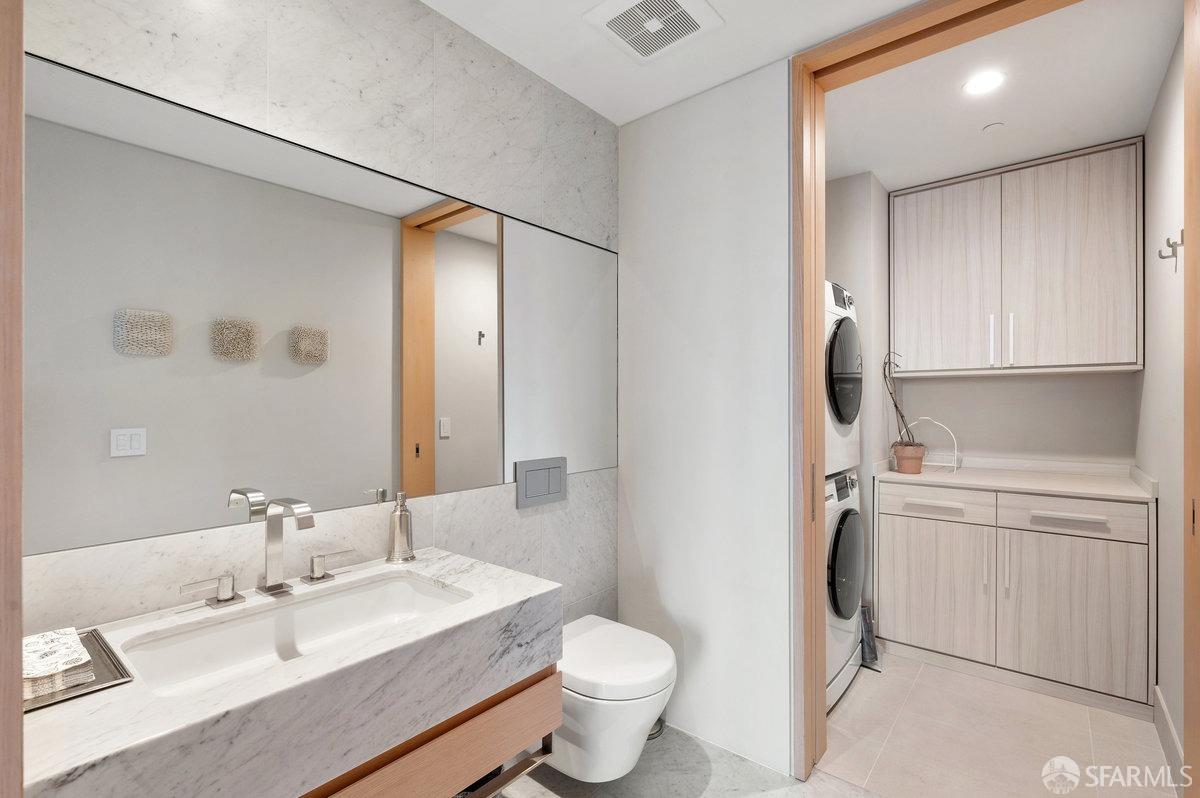 1 Steuart Lane # 1502