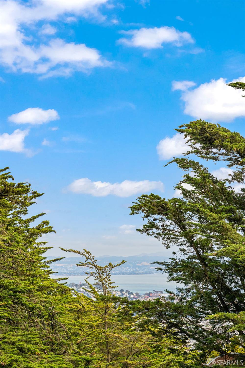 160 Gardenside Drive # 101