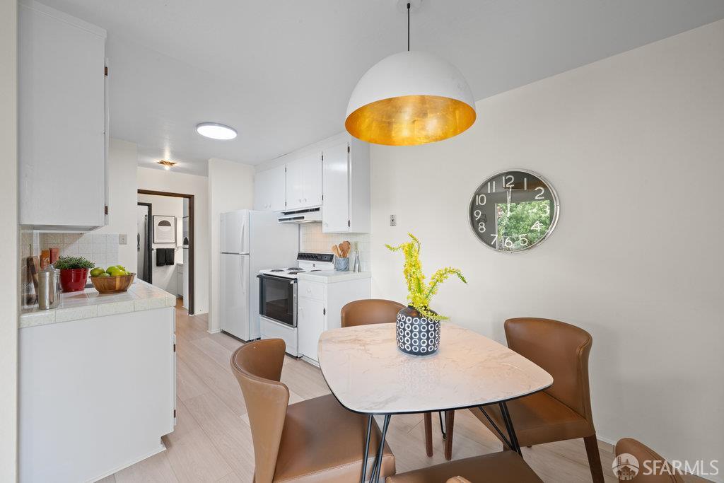 160 Gardenside Drive # 101