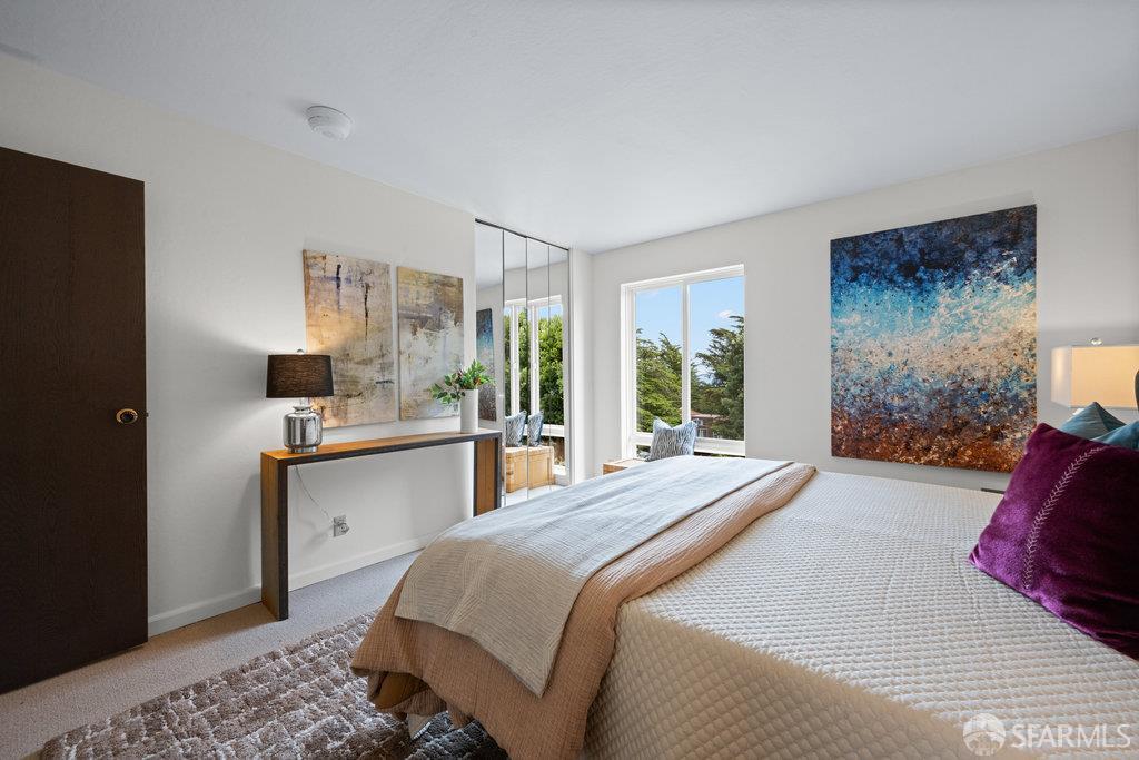 160 Gardenside Drive # 101