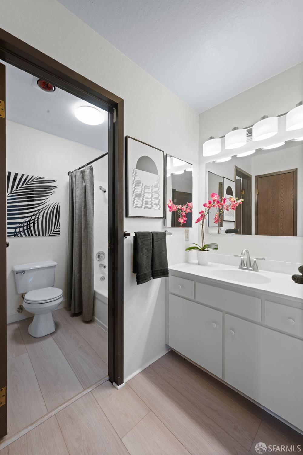 160 Gardenside Drive # 101