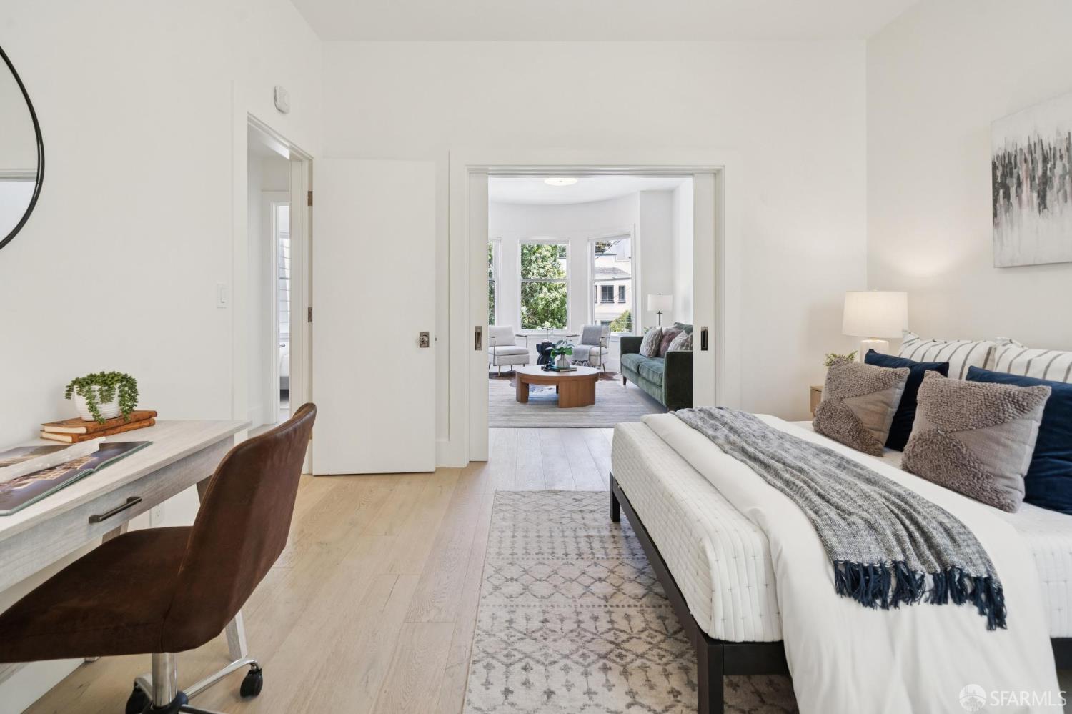 527 Baker Street