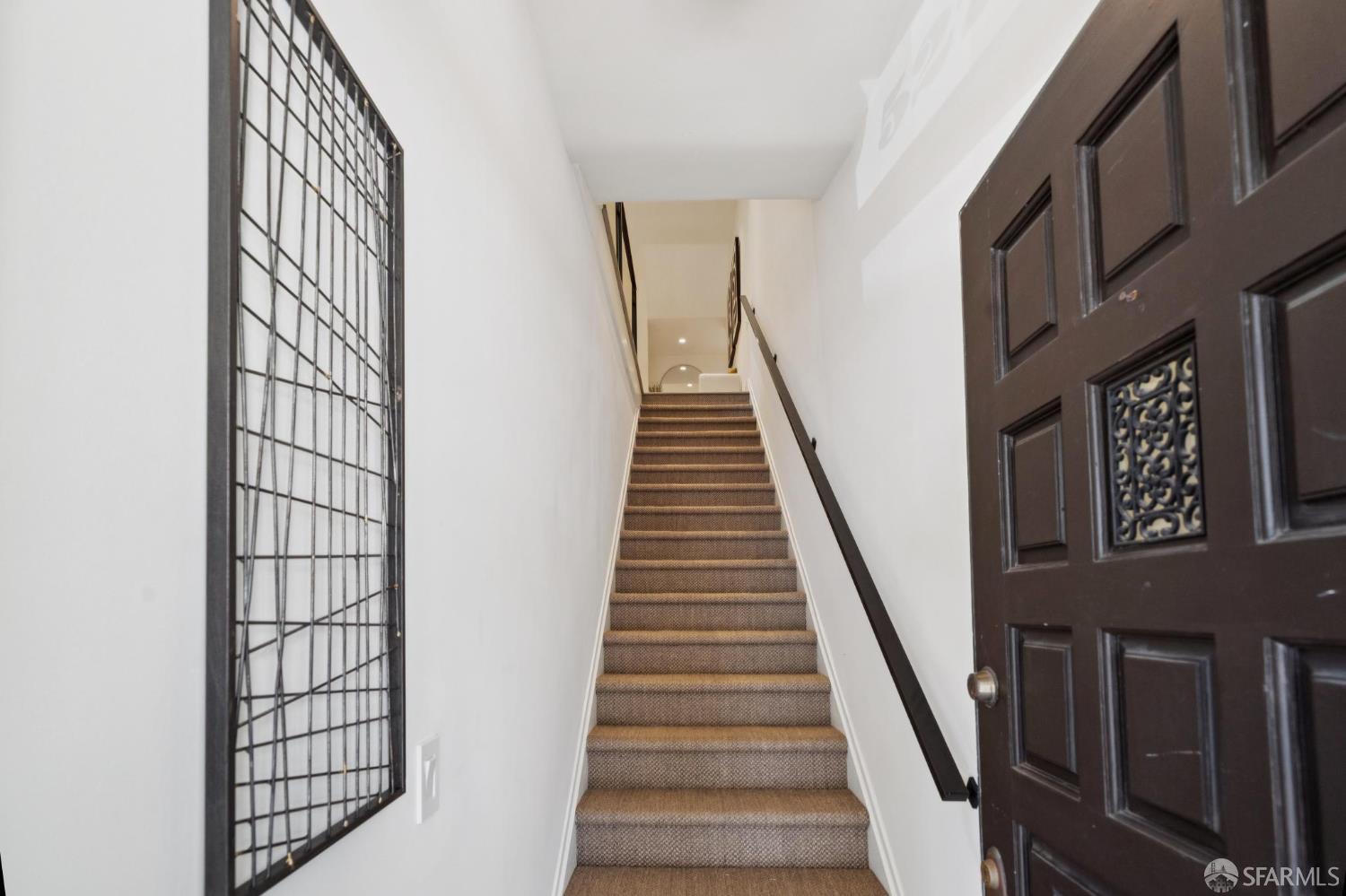 527 Baker Street