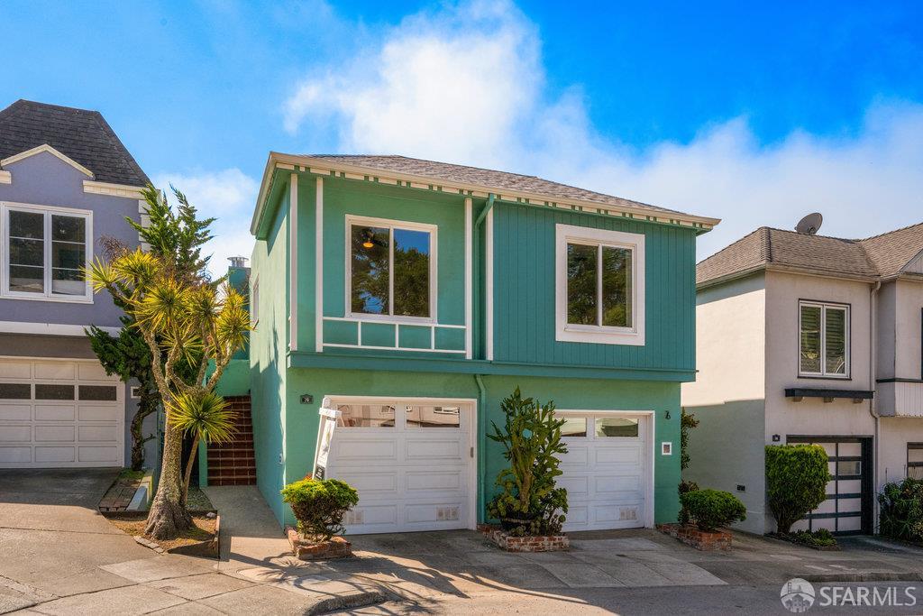 76 Clairview Court