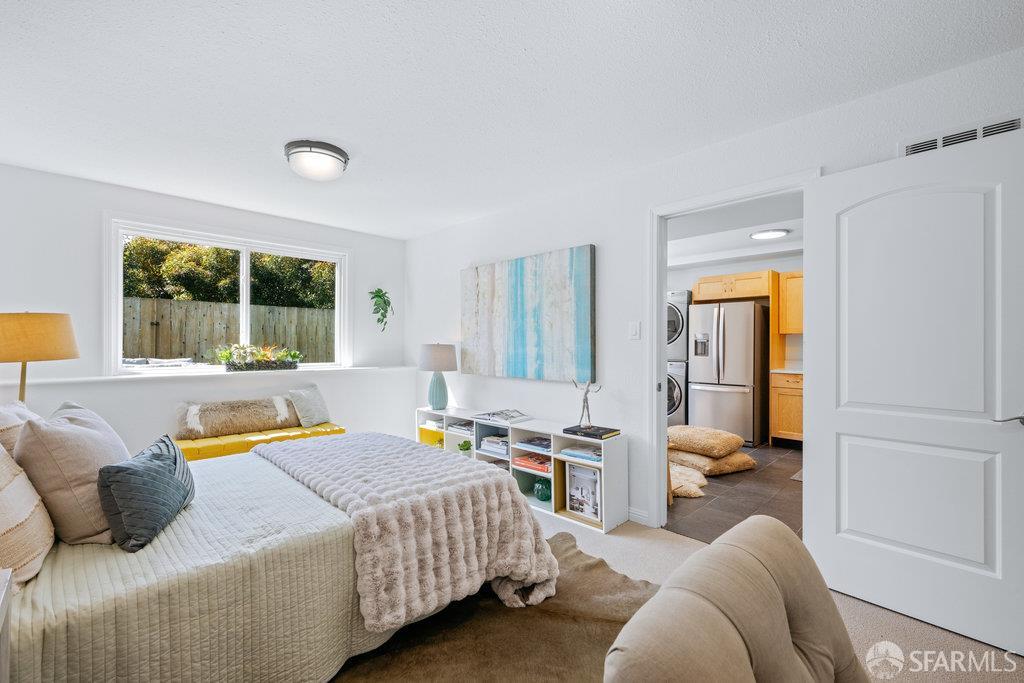 76 Clairview Court
