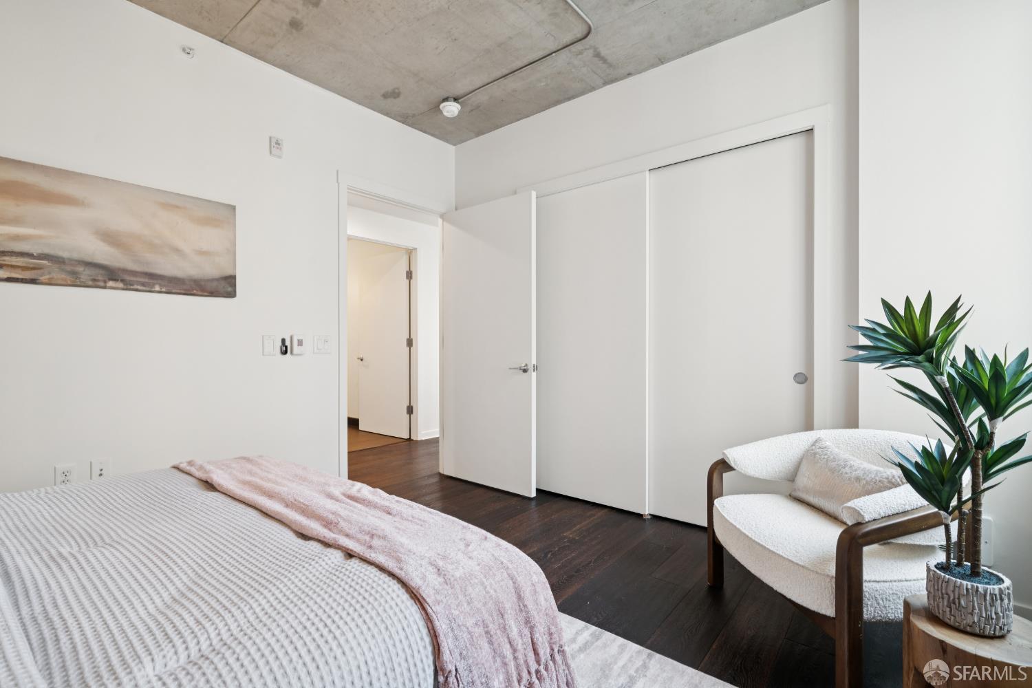 45 Bartlett Street # 609