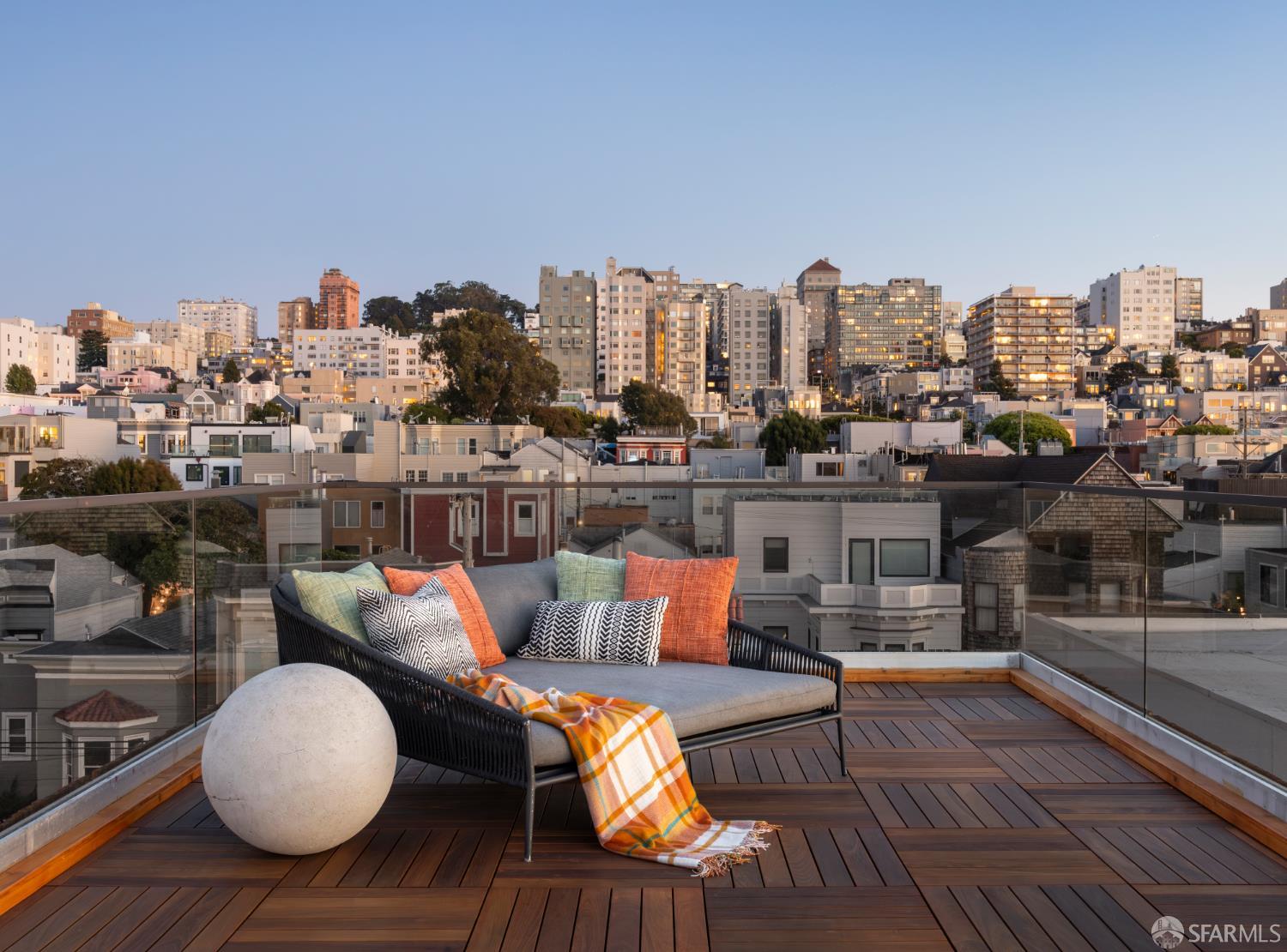 1864 Greenwich Street