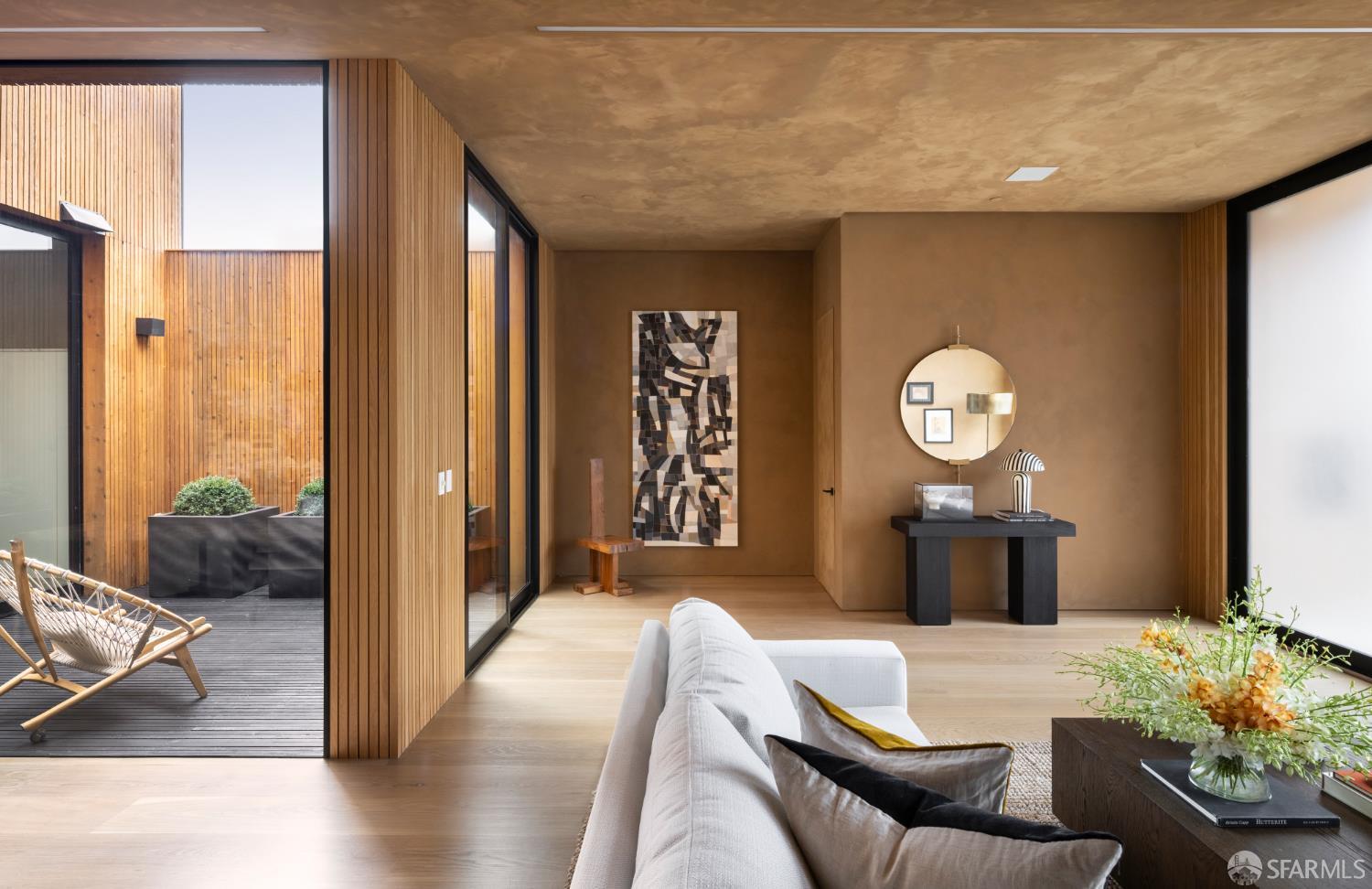 1864 Greenwich Street