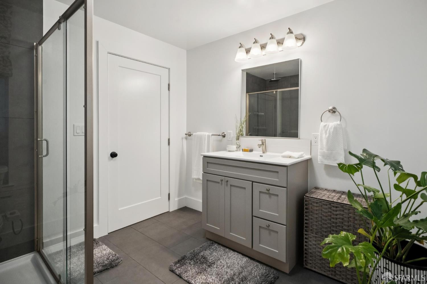 610 Buchanan Street # 1