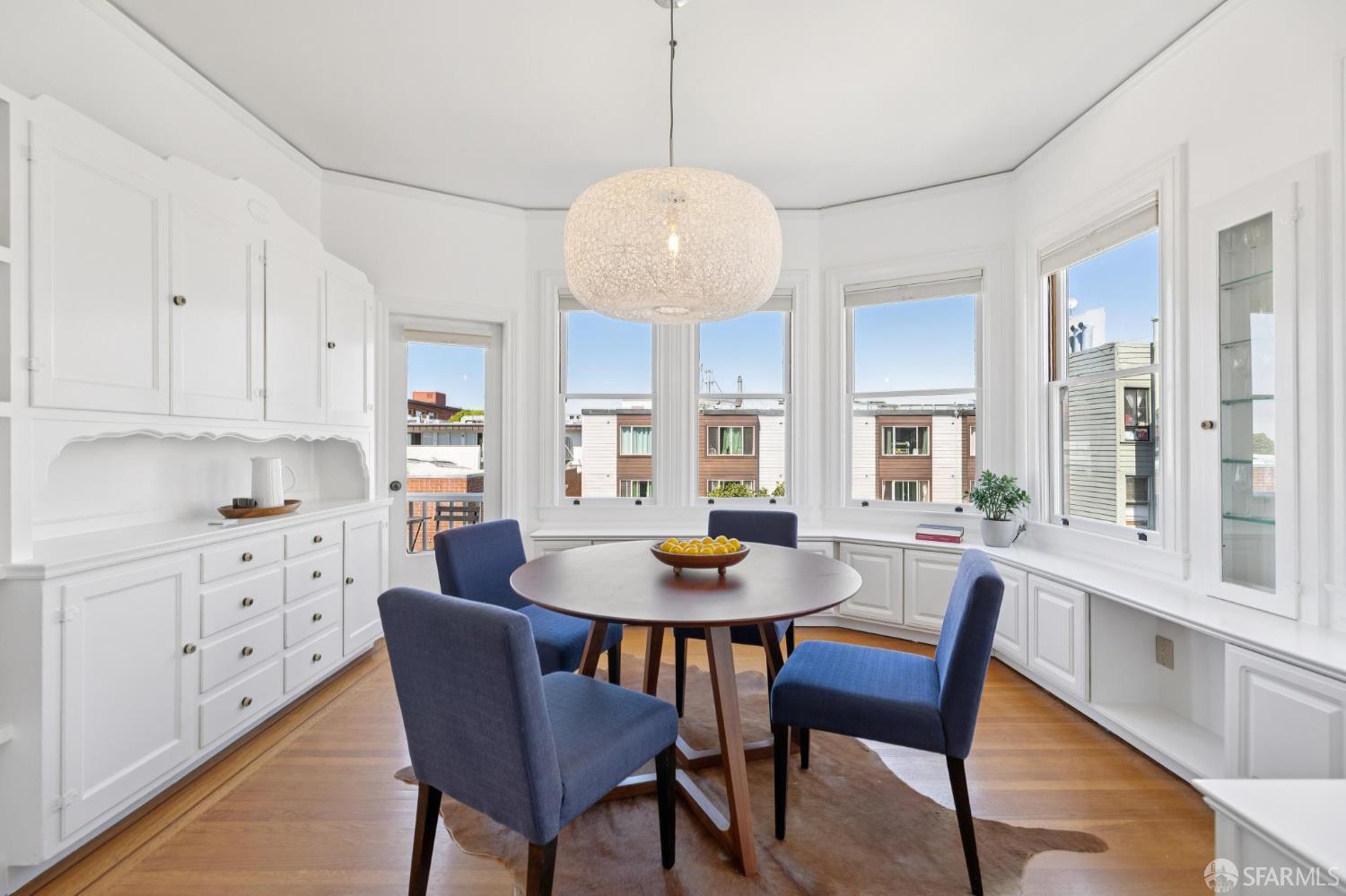 372 Francisco Street, San Francisco