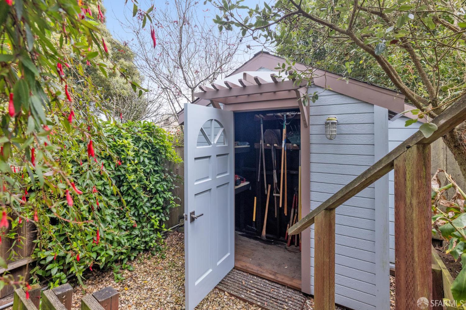 114 Shakespeare Street