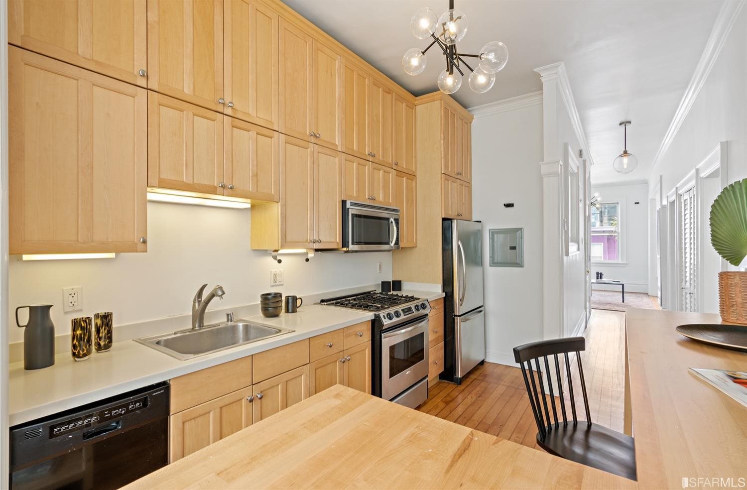 375 Green Street