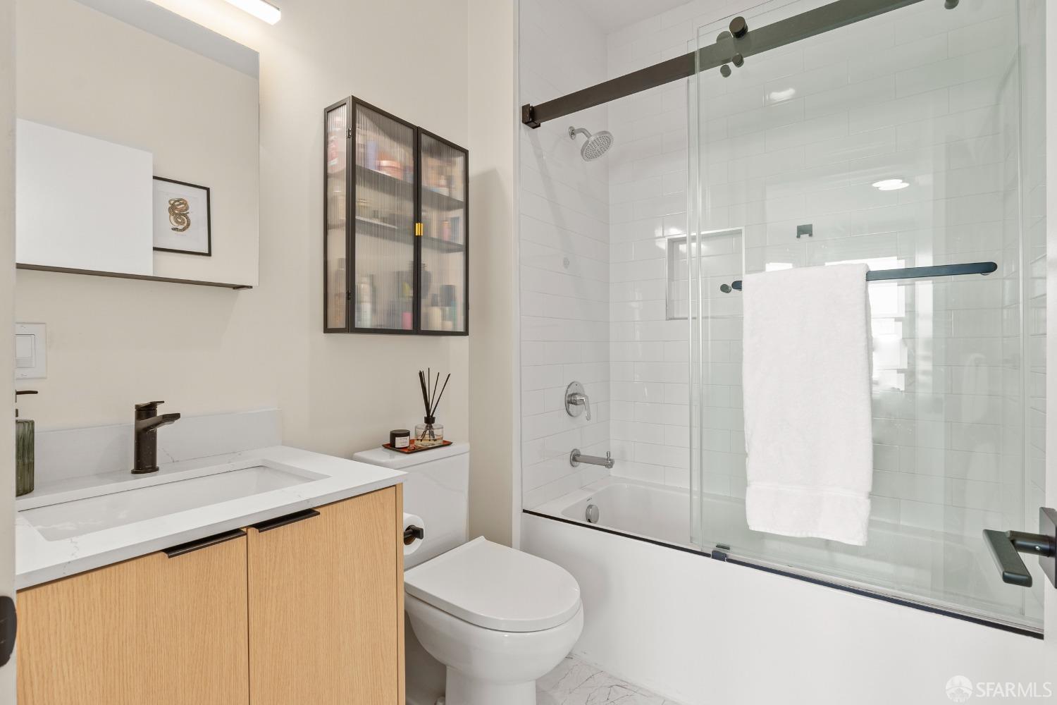 1811 Leavenworth Street # 7